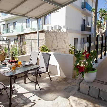 Anastasia Mare #b# Holiday home *